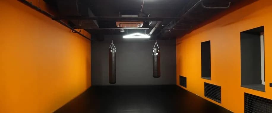 gallery slide